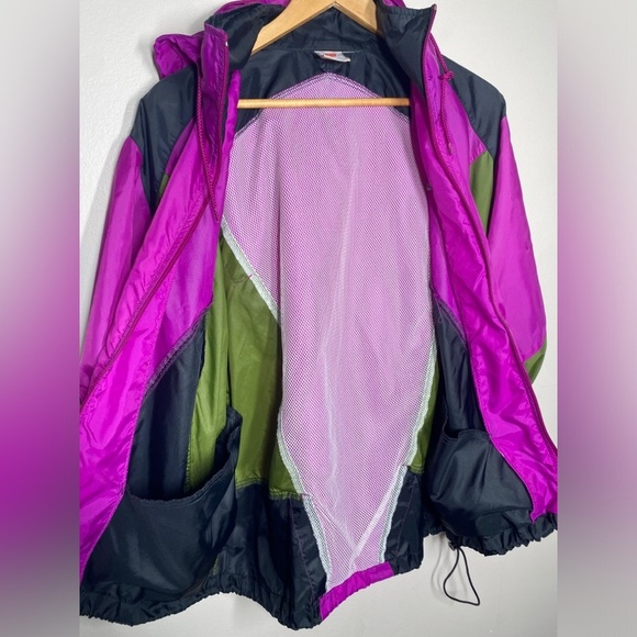 Vintage Nike 1980’s Colourblock Windbreaker with Hood - Picture 10 of 10